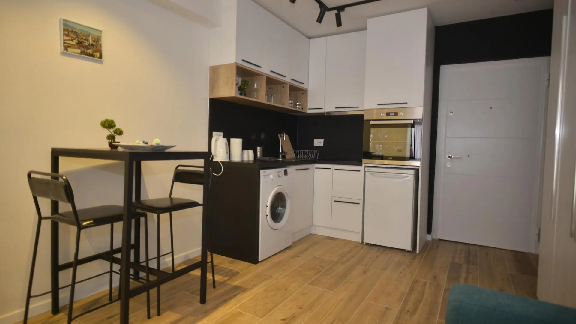 Tirana Accomodation Premium 0*,  Albânia