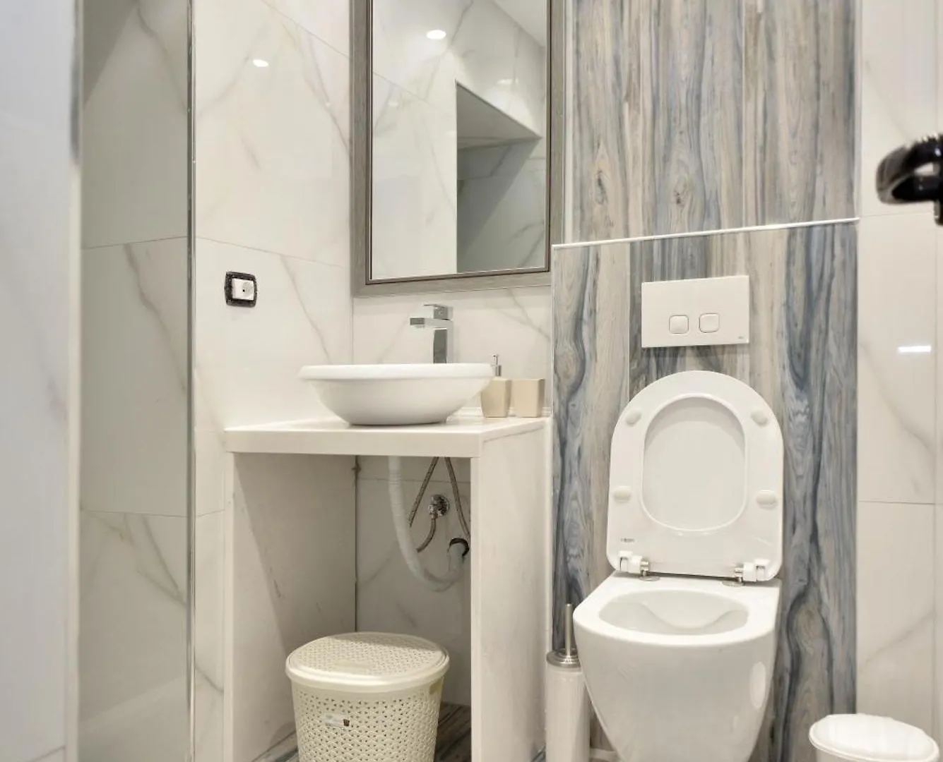 Tirana Accomodation Premium 0*,  Albânia