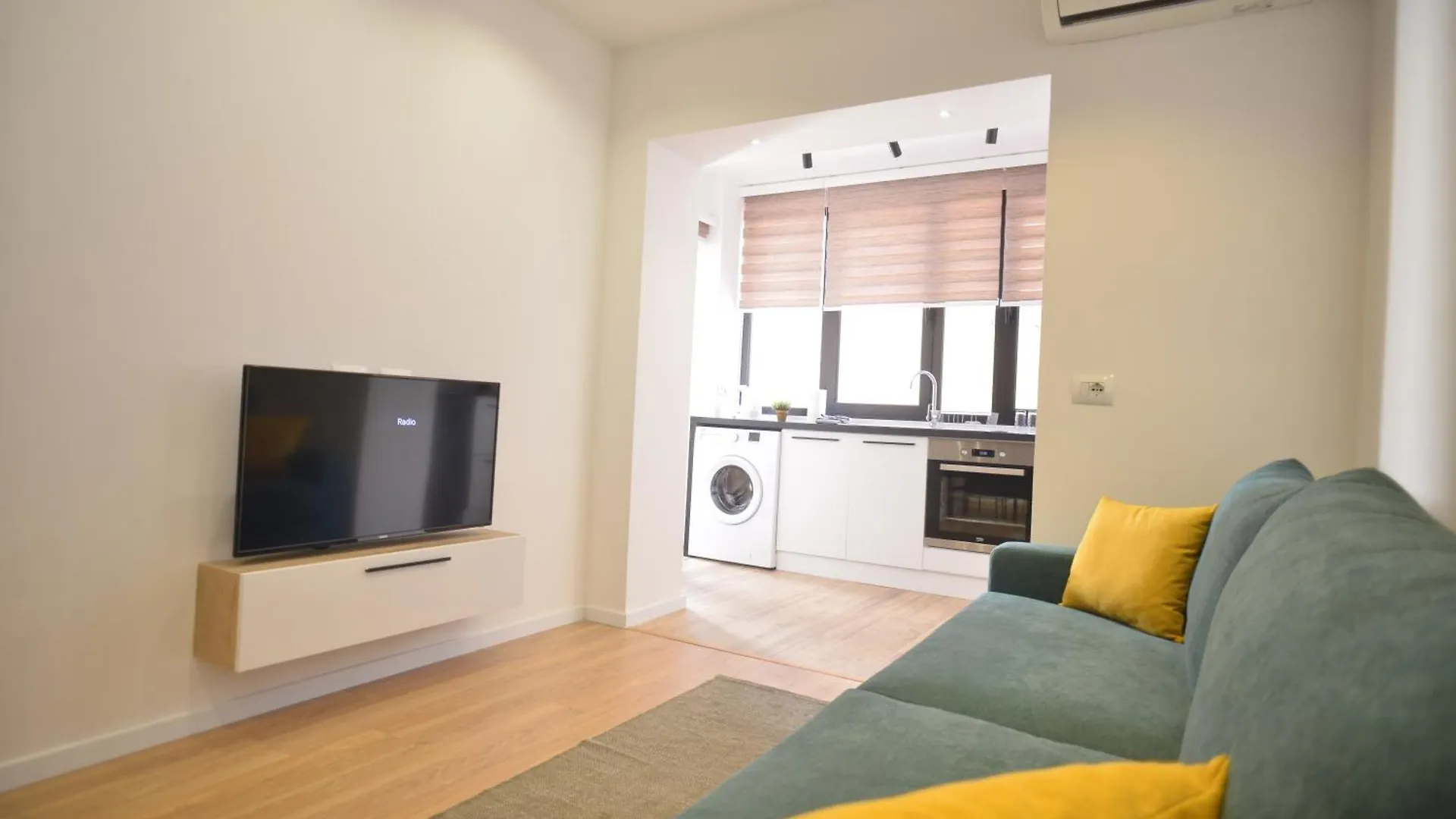 Tirana Accomodation Premium 0*,  Albânia